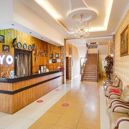 Capital O 540 Esther Hotel Balige Kültér fotó