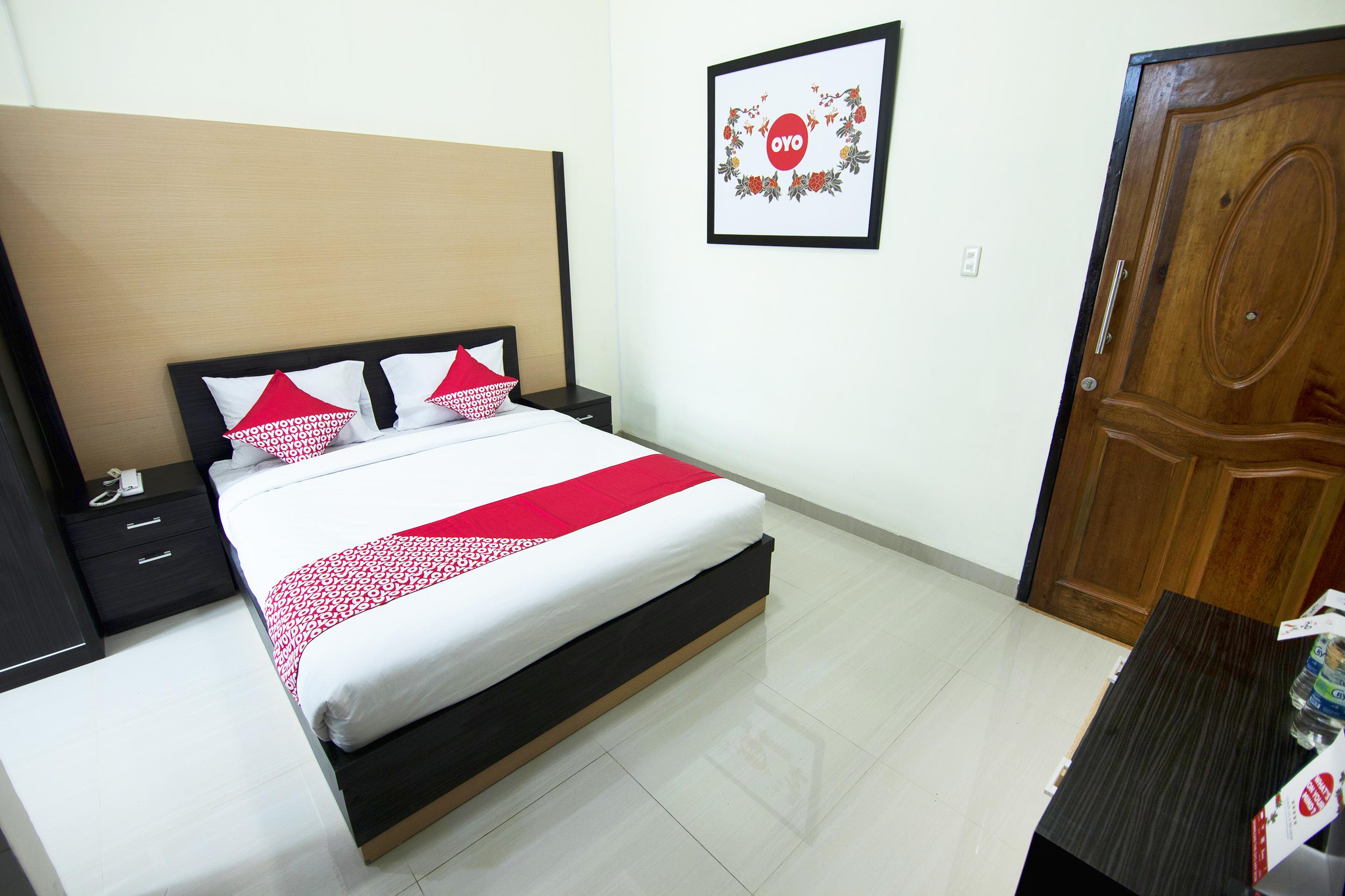 Capital O 540 Esther Hotel Balige Kültér fotó