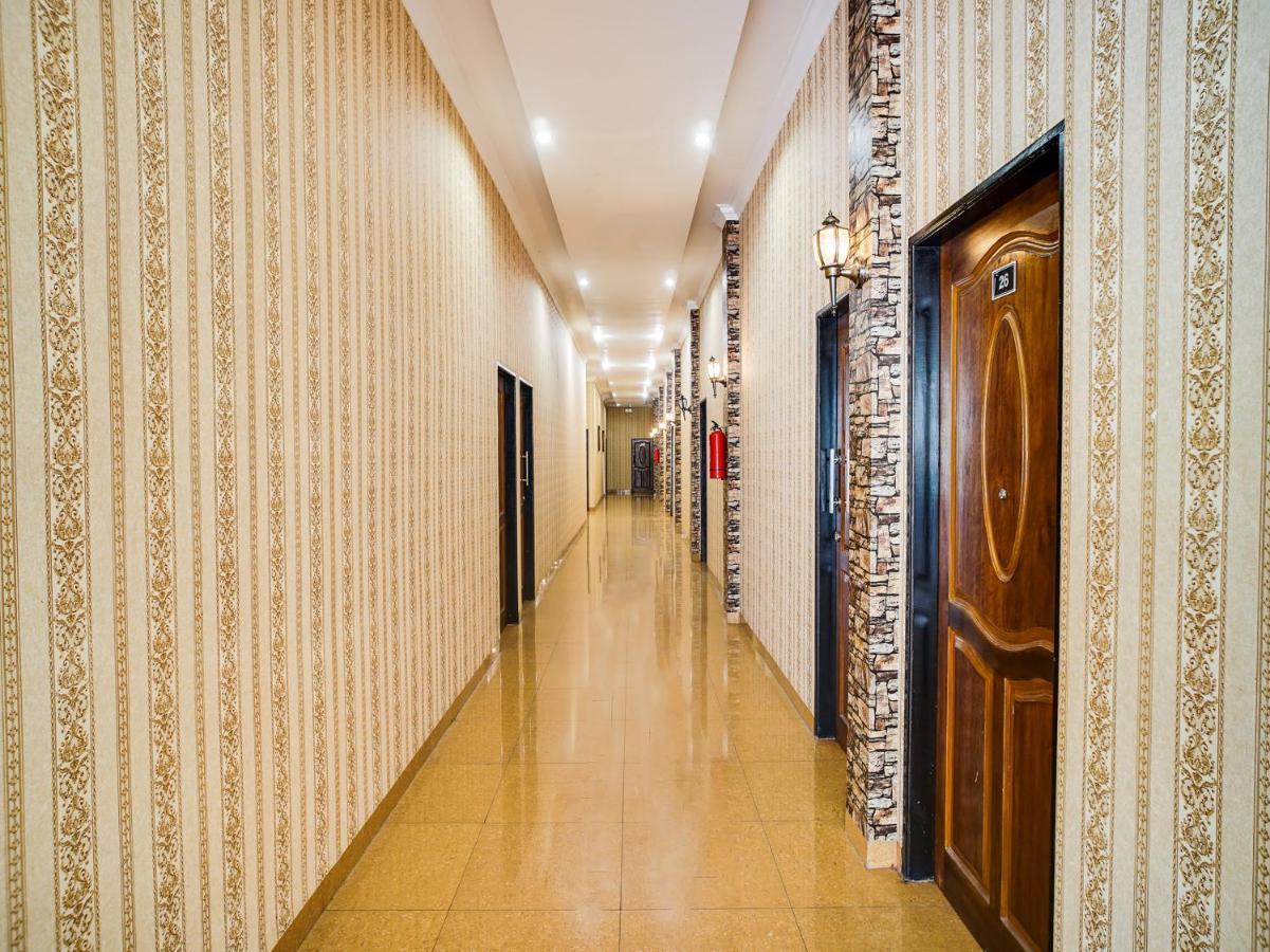 Capital O 540 Esther Hotel Balige Kültér fotó